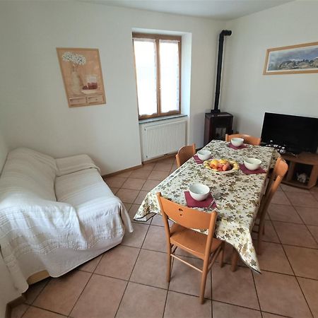 Appartamenti Viola Walter Cavedago Esterno foto